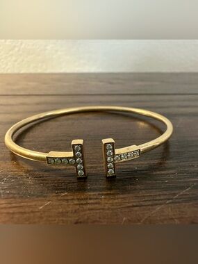 Tiffany & Co. T Diamond Wire Bracelet 18K Gold 6”